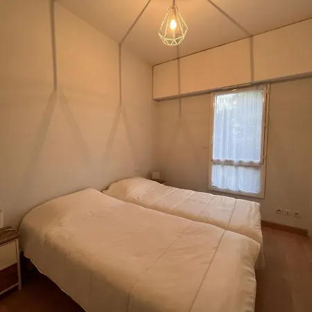 3* Pres Les Sables-d'olonne, 2 Chambres, Garage, Equipements Complets - Fr-1-197-553